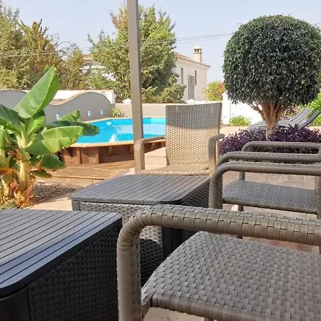 Caleta Apartment *
